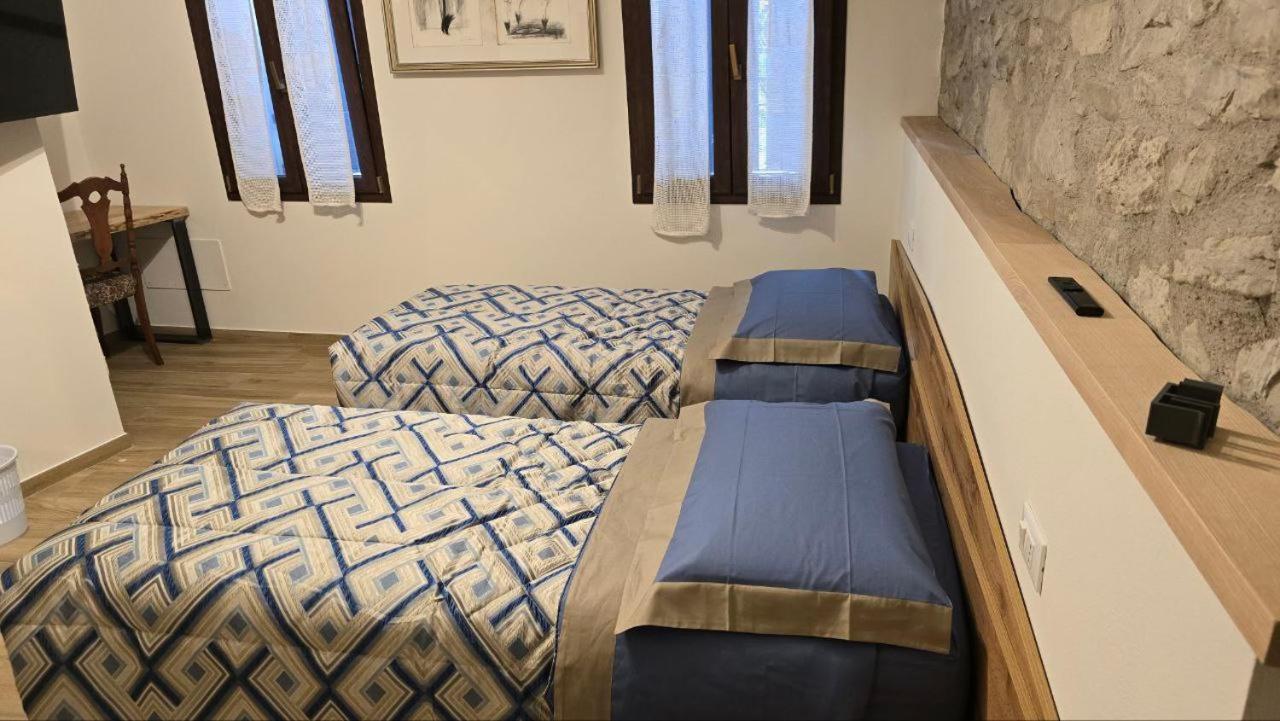 לינה וארוחת בוקר Quattro Castella Ca Mandarein מראה חיצוני תמונה